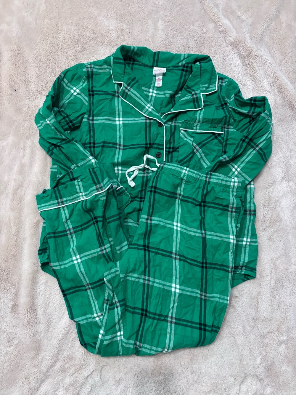 Wondershop Green Plaid Pajama Set with White Trim